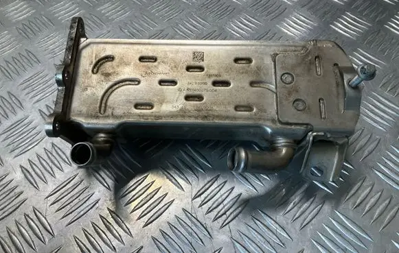 Mercedes-Benz C W204 EGR valve cooler A6511400275