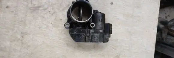 Renault Megane II Throttle valve 8200471660 A2C53103391