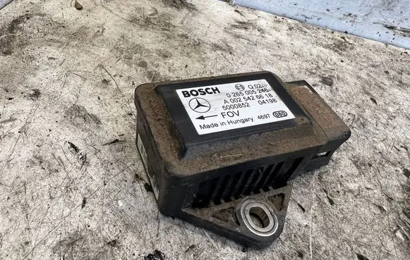 Mercedes-Benz Vito Viano W639 ESP acceleration yaw rate sensor A0025426618