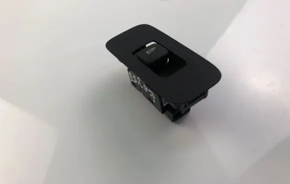 Volvo S40, V40 Electric window control switch 31394840