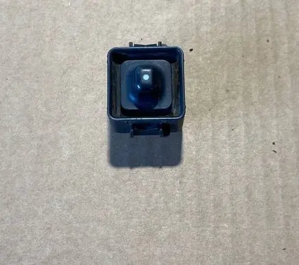 Mercedes-Benz E W124 Wing mirror switch 1248201810