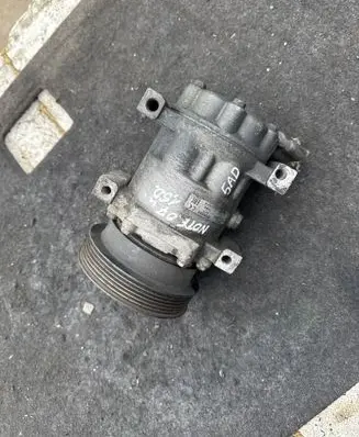 Nissan Note (E11) Air conditioning (A/C) compressor (pump) 
