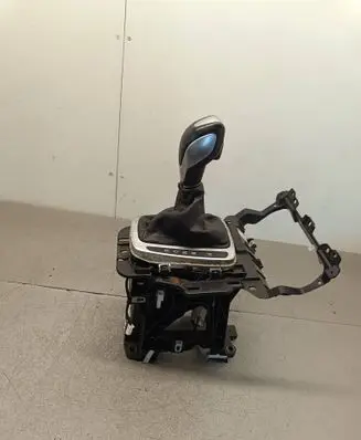 Gear shifter/selector