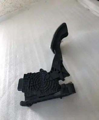 Skoda Kamiq Accelerator throttle pedal 2q1723503