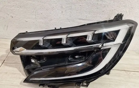 Renault Austral Headlight/headlamp 260606388R