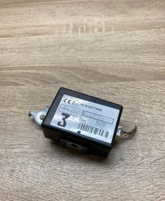 Toyota Auris E180 Door control unit/module 8974102210 00401420