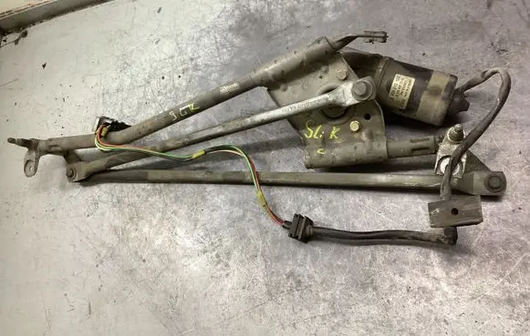 Mercedes-Benz SLK R170 Front wiper linkage and motor A1708202542 404612 40801