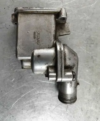 Volvo S60 Thermostat housing 9209867