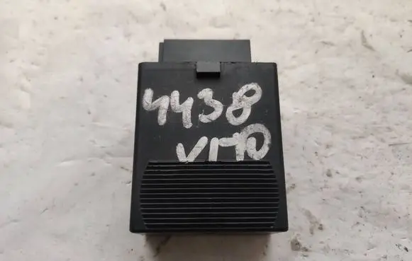 Mercedes-Benz Vito Viano W639 Other control units/modules A0004460027 60208001