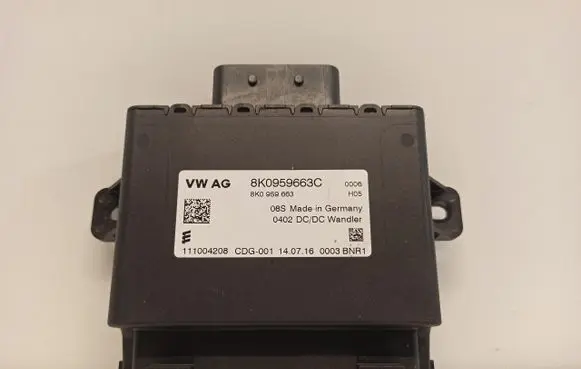 Audi A8 S8 D4 4H Voltage converter inverter 8K0959663C