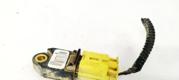 Toyota Yaris Airbag deployment crash/impact sensor 898310D010 89831-0D010