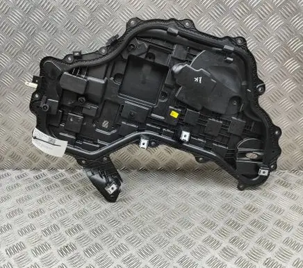 Land Rover Range Rover Sport L461 Front door electric window regulator M8E221123AD