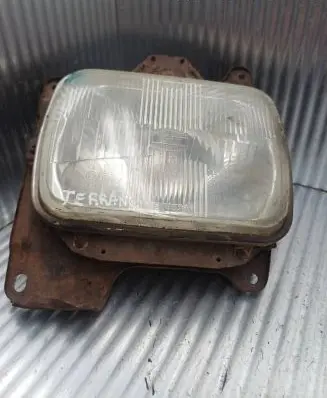 Nissan King Cab Headlight/headlamp
