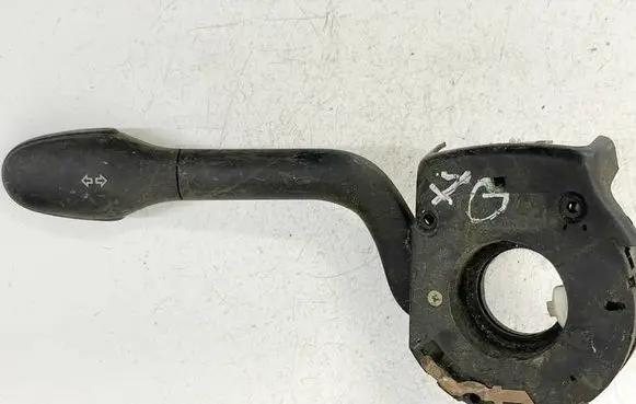 Volkswagen Polo III 6N 6N2 6NF Indicator stalk DOTSAEQB91