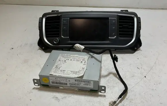Citroen Dispatch III Radio/CD/DVD/GPS head unit 9847854380 7503900497