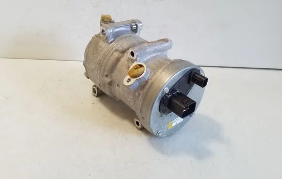 Toyota bZ4X Air conditioning (A/C) compressor (pump) 0424003240