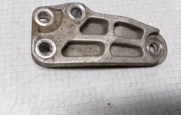 KIA Cerato Other engine bay part