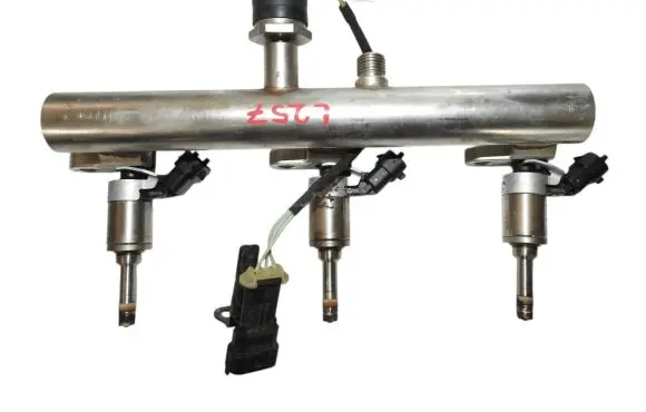 Fuel main line pipe