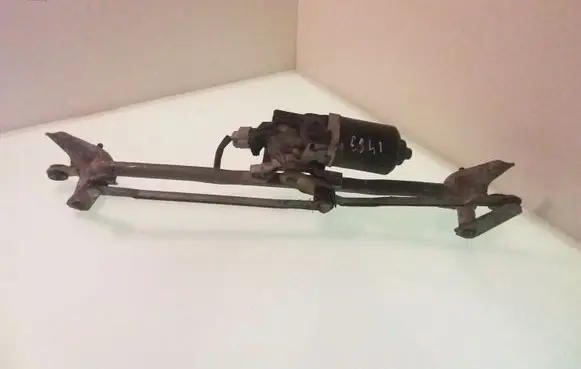 Mazda 6 Front wiper linkage and motor 8492002390
