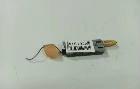 Volkswagen PASSAT B6 Antenna control unit 3C9035552A