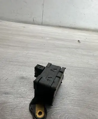 Renault Espace IV ESP acceleration yaw rate sensor 8200404858 10170103313 B175K1908F