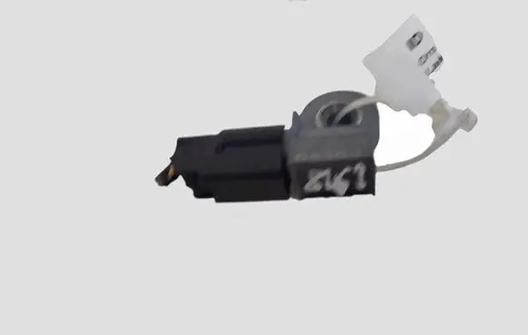 Volvo V40 Cross country Airbag deployment crash/impact sensor 31387312
