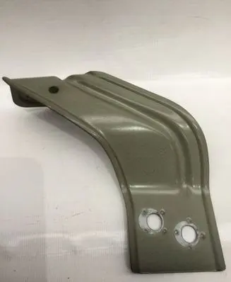 Skoda Karoq Fender mounting bracket 57A821431