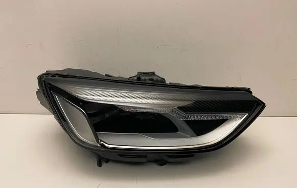 Audi A4 S4 B9 8W Headlight/headlamp 8W0941012 011123010501