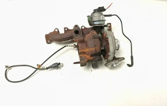 Audi A5 8T 8F Turbo 03L145721B