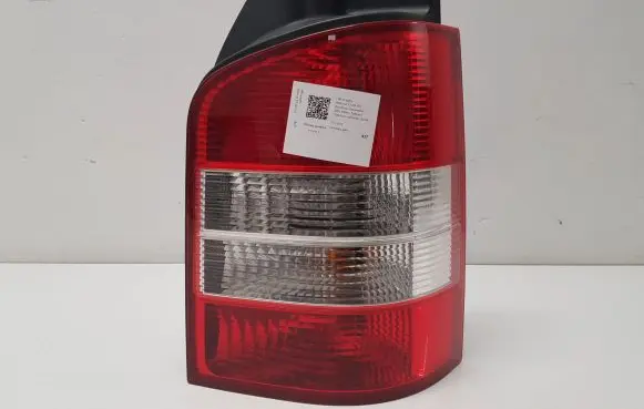 Volkswagen Multivan T5 Rear/tail lights 7H5945096H