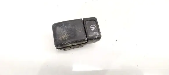 Fog light switch