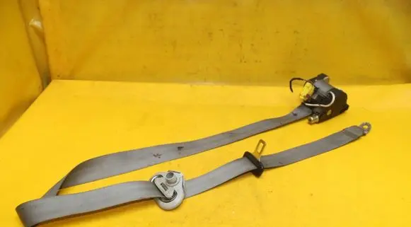 Volkswagen Multivan T5 Front seatbelt 7H0857806E