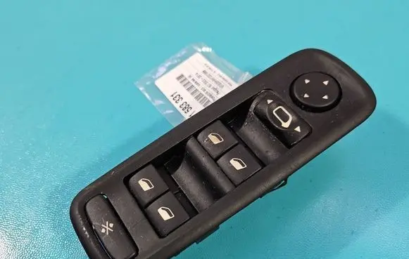 Peugeot 807 Electric window control switch 14929080ZL IMPRK1583331