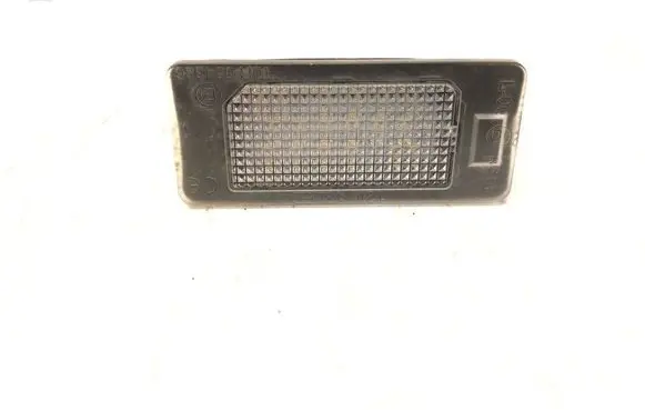 Audi A5 8T 8F Number plate light E44614