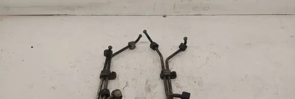 Volkswagen Golf IV Fuel injector supply line/pipe 