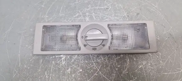Volkswagen Touran I Rear seat light 947291