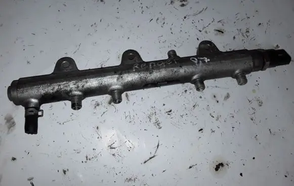 Ford Ranger Fuel main line pipe 0445214076