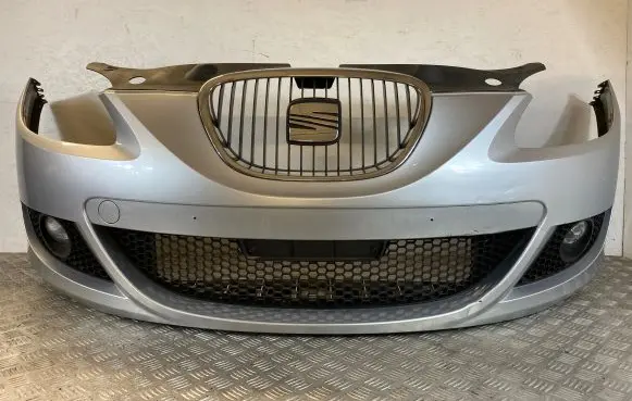Seat Leon (1P) Front bumper