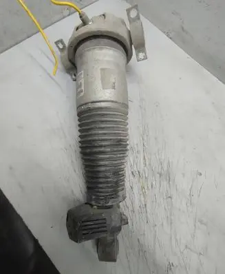 Audi Q7 4L Shock absorber/damper/air suspension 7L8616002 15140003864 060127171937
