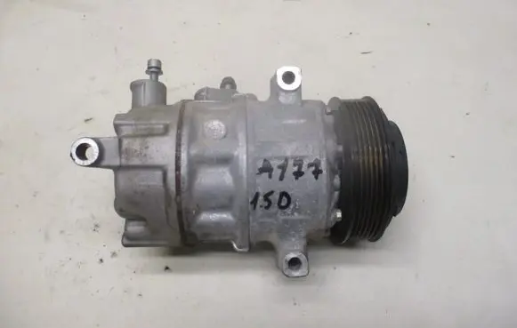 Mercedes-Benz 100 W631 Air conditioning (A/C) compressor (pump)