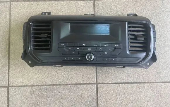 Peugeot Expert Screen/display/small screen