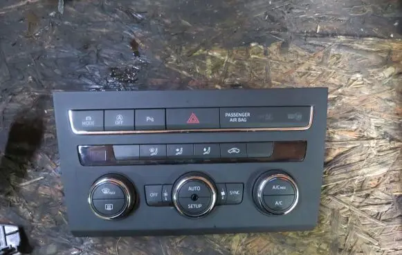 Volvo XC60 Climate control unit 5F0907044AD