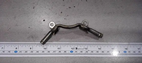 Audi A6 S6 C5 4B Engine coolant pipe/hose 078121181