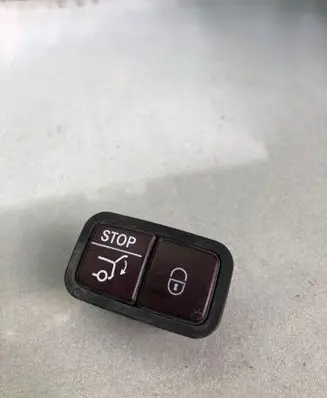 Mercedes-Benz GLA H247 Tailgate/boot open switch button A2128210551