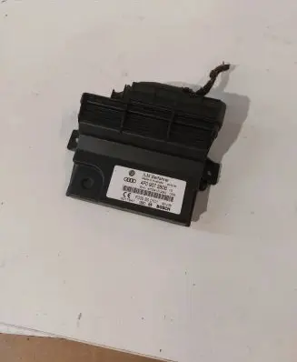 Audi A6 S6 C6 4F Power management control unit 4F0907280B 4F0910280 F005S00101