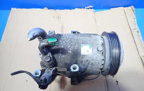 KIA Soul Air conditioning (A/C) compressor (pump) F500-FGBCA03