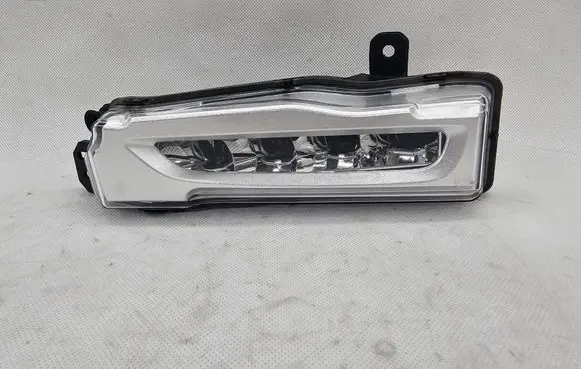 BMW X5 G05 Front fog light 7406366