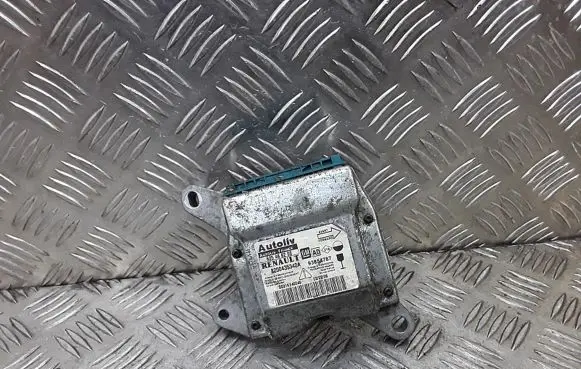 Nissan Primastar Airbag control unit/module 8200435342A
