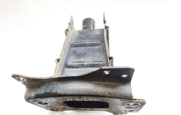Audi A3 S3 8P Front bumper mounting bracket 