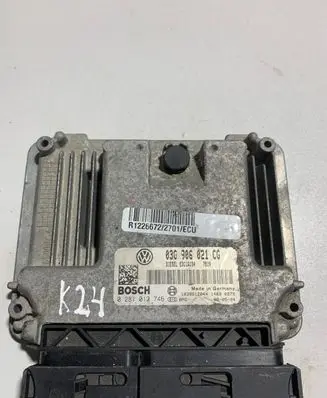 Volkswagen Caddy Engine control unit/module 03G906021CG 0281010746 1039S00044